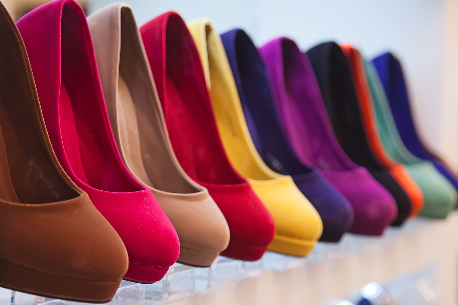 Кепки, шапки, шарфы